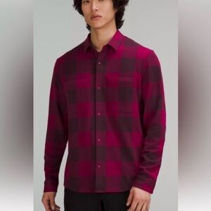 EUC Lululemon Men's szM Engineered TechWoven Red and Black Checkered Over Shirt